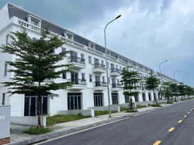 Bán lô góc LK 132m2 tại Yên Thủy Eco Valley, nhiều tiện ích, đẹp mê ly