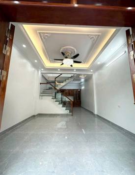 🏠Bán nhà Dân Xây, Duy Tân - Cầu Giấy, 50m - Mt 4.5m - Ô Tô Dừng Đỗ, Thông Tứ Tung 🚘