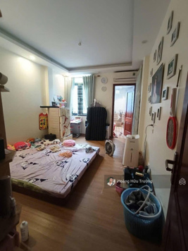 BÁN NHÀ PHỐ VĂN CAO DT 45m2 4 tầng - 30m ra ô tô - Gần phố - Nhà dân xây