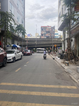 Chính chủ cần bán gấp nhà mặt phố Nguyễn Xiển Thanh Xuân, Hà Nội