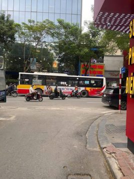 SIÊU HIẾM - CÁCH 1 NHÀ RA NGÕ Ô TÔ TRÁNH THÁI HÀ - LÔ GÓC 2 MẶT THOÁNG - DT HƠN 20M2 ,GIÁ CHỈ 5 TỶ.