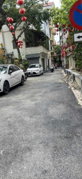 Hoàng Hoa Thám 50m2 x mặt tiền 4.2m - Lô góc 2 mặt thoáng vĩnh viễn - Cách ô tô dừng đỗ 20M -