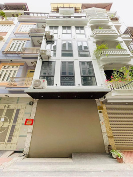 Bán tòa VP 9 tầng Quan Nhân - Cầu Giấy, có hầm, thang máy, KD đa dạng, ô tô tránh, vỉa hè