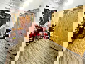 Bán Gấp Nhà Phố Võng Thị - Chỉ vài bước ra Hồ Tây lộng gió!