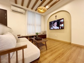 Bán CHCC 17T mặt phố Hoàng Đạo Thúy 120m2 giá 66tr/m2. Liên hệ: 0988669892