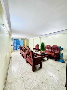 Ngọc Hà 60m2 x 6 tầng thang máy - Ngõ thẳng tắp, thoáng sáng - Ngõ thông.
