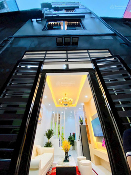 Chính chủ bán nhà 73/26 số nhà 16 Quan Thổ 1, P Hàng Bột. Nhà 4 tầng mới đẹp, SĐCC. LH 0909 562 589