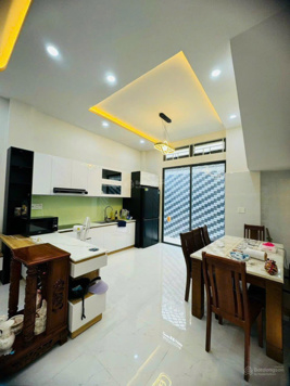 Chính chủ cần bán gấp nhà HXH Mai Thị Lựu Q1 5.45x10m (54.5m2) GIÁ 2ty460 ngay vòng xoay ĐBP