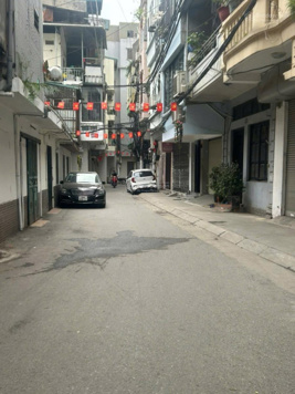 BÁN NHÀ QUẬN BA ĐÌNH , KINH DOANH ,OTO ĐỖ CỬA NGÀY ĐÊM, NHÀ ĐẸP Ở NGAY ,HÀNG HIẾM