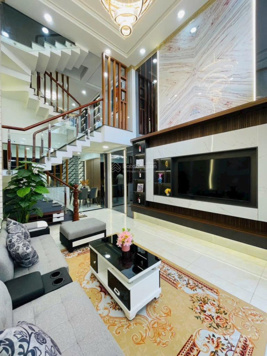 Hẻm ôtô, nhà đẹp lung linh - 110m² (5x22) - 1 trệt | 1 lầu | 3pn | 4wc - 6.9tỷ - Tân Thới Nhất Q12