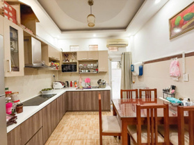 Nhà 4 tầng 74m² hẻm xe hơi Nguyên Hồng Bình Thạnh giá sốc 6.8 tỷ! LH 0966 707 375