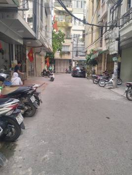 Bán Nhà Phân Lô Trung Yên 45m x 7T, Thang Máy, Ô Tô Tránh, Kinh Doanh Đỉnh  20 Tỷ