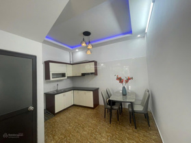 Nhà 3 Tầng tại Nhà Mạc Tràng Cát full nội thất giá 1ty580