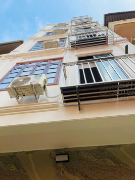 Toà 7 tầng thang máy x 65m2 - Khu phân lô Ba Đình - Gara ô tô - 2 mặt ngõ thoáng sáng.