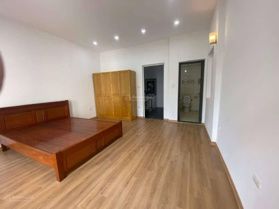 Bán nhà Hoàng Hoa Thám, Ba Đình 56m2 5 tầng nhà đẹp ở ngay chỉ 9,9 tỷ