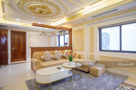 Linh Lang - Bán nhà lô góc 3 mặt thoáng, diện tích lớn 100m2, vị trí vàng để xây căn hộ cao cấp