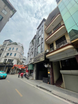 Bán nhà Đốc Ngữ, Ba Đình 56M x 5 tầng, MT: 5.6m, ô tô tránh, Giá: 21,5 tỷ