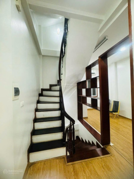 Nhà Phố Trung Phụng, diện tích 36m2, 5 tầng, đủ công năng, giá 8,5 tỷ