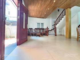 Ngộp thở chủ cần bán gấp Xuân La Xuân Đỉnh. Ô tô tránh nhau, DT 130m2 MT 6.5m giá nhỉnh 26 tỷ