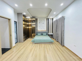 HOT NHẤT GIANG VĂN MINH, 45M2 X 5 TẦNG, CHÍNH CHỦ TRỰC TIẾP GIAO BÁN. GIÁ 8,8 TỶ. NHÀ ĐẸP THÔNG SÀN