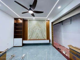 VIP Nhà Tây Sơn, Diện tích 32m2, 5 tầng đủ công năng, mặt tiền 7m, giá chỉ 6,85 tỷ