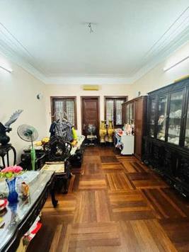 Bán nhà phố Thái Hà, Đống Đa, ô tô tránh, vỉa hè, tiện kinh doanh, 5 tầng 80m2 giá 31.5 tỷ