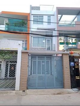 Bán nhà 3Lầu sân đậu ô tô mặt tiền đường ô tô 2 chiều cách Lê Văn Thịnh 200m