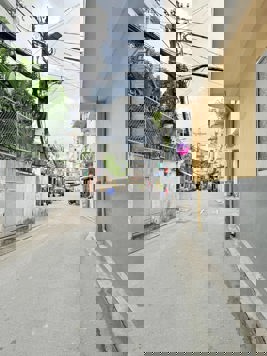 GẤP BÁN – Phú Nhuận - giao Thích Quản Đức – Nguyễn Thượng Hiền, 40m2, 3 tầng, không QH, LG.