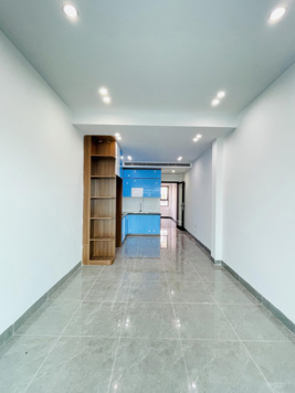 Tôi Chính Chủ Bán Nhà Riêng, Hoàng Cầu, Đống Đa, 42m2, 6T, Thang Máy, Ô tô Tránh, Kinh Doanh.