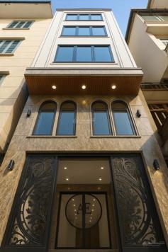 Chính chủ bán toà nhà CCMN 102 Pháo Đài Láng