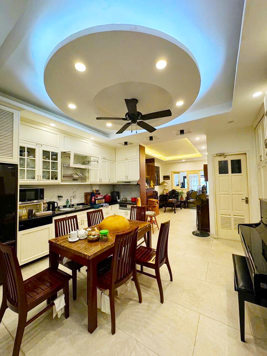 SIÊU PHẨM HỒ TÂY THOÁNG 2 MẶT TRƯỚC SAU, VIEW ĐỈNH, KHÁCH TÂY RẤT ƯA THÍCH|DT95M2x5T_95TỶ