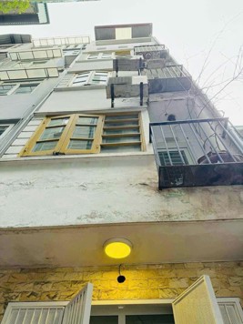 Đống Đa 39m2 x 5 tầng - Gần phố - Ngõ rộng và thoáng sáng