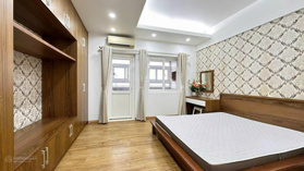 Cần bán căn hộ 4 phòng ngủ 136m2 ở Vimeco Phạm Hùng giá 8 tỷ