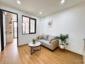 Sát phố! Toà CHDV Xã Đàn, 70m2*7 tầng TM, MT 5.2m, 18 phòng KK, đủ PCCC, ngõ 3m, dòng tiền 7%/năm.