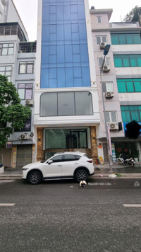 Bán toà văn phòng phố Hoàng Quốc Việt, ô tô dừng đỗ, 2 thoáng, 80m2x 8 tầng, thang máy, giá 41.8 tỷ