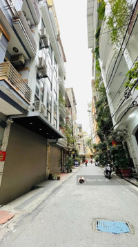 Bán nhà riêng phố Trung Kính, ô tô tránh, 80m2 x 6 tầng, giá 22.8 tỷ, kinh doanh sầm uất