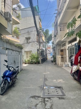 BÁN NHÀ P3, TÂN BÌNH, HẺM XE HƠI ĐẬU CỬA ,2 TẦNG ,5 TỶ