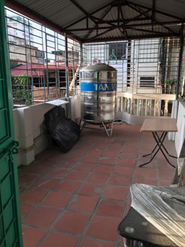 Cho thuê nhà riêng ở Liễu Giai 4 tầng x 33m2 ở và làm văn phòng, oto đỗ cửa