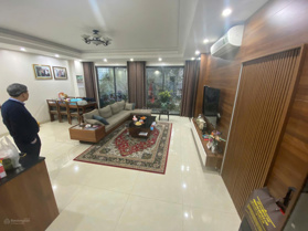 Bán nhà phố Đội Cấn 55.1m2 x 6 tầng. Gara ô tô. Nhà 2 mặt tiền. Đường ô tô tránh. Giá 23 tỷ