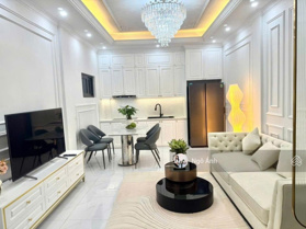 Bán nhà Ngọc Hà, full nội thất, nhà mới ở ngay, lô góc 2 thoáng vĩnh viễn, cách phố 30m giá cực mềm