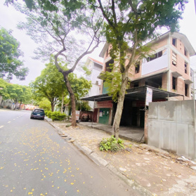 Bán biệt thự đơn lập BT4 Việt Hưng, DT 234m2, MT 13m. Kinh doanh, vỉa hè, ô tô tránh đỗ