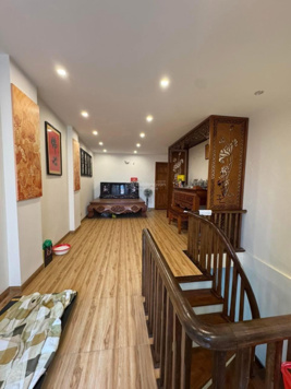 Duy nhất Ba Đình 70m2, ô tô, ngõ thông, full nội thất, gần phố, móng cốt 8tầng, ở ngay