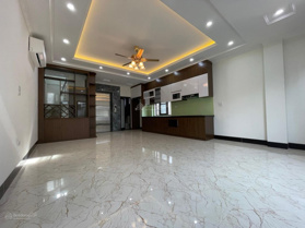 Mặt ngõ thông KD, cạnh khu 7,2 Hecta Vĩnh Phúc, Ba Đình 45m2 7 tầng căn góc thang máy. Chỉ 11.7 tỷ