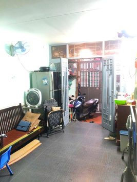 Chính chủ bán nhà Ba Đình dân xây sổ nở hậu ngõ thông, oto tránh 30m, kinh doanh 40m2x3T, 5,6tỷ