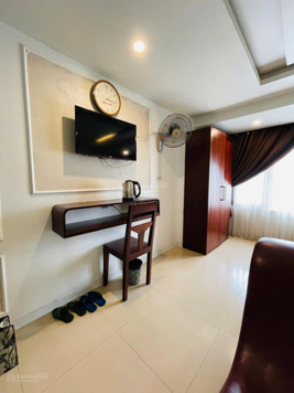 Kim Mã, phân lô ô tô tránh, kinh doanh sầm uất, 2 ngõ trước sau 70m2 - 5T - 15,5 tỷ - LH 0989 091 919