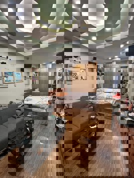 Bán nhà mặt phố Hồ Văn Chương, Đống Đa, view Hồ, tiện kinh doanh 8 tầng 62m2 giá 37 tỷ