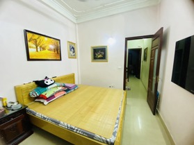 Bán nhà Kim Giang, ô tô đỗ cửa, kinh doanh, 39m2, 8.3tỷ
