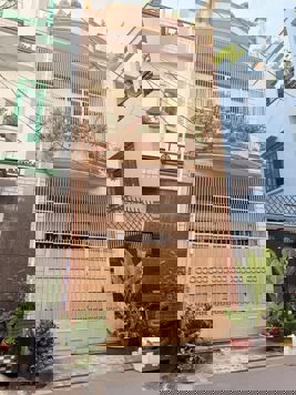 Bán nhà TÂN BÌNH - đường HỒNG HÀ, sân bay, 50m2, ngang 4m, xe hơi đỗ cửa, chỉ 9 tỷ.