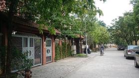 Chính chủ bán căn liền kề khu đô thị Mỹ Đình 2, mặt đường Bùi Xuân Phái. Liên hệ: 0989 182 436