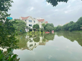 Gia đình thay đổi mục đích sử dụng cần bán lô biệt thự đơn lập công viên Vinhomes Riverside